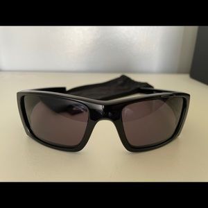 Oakley gloss black Fuel Cell